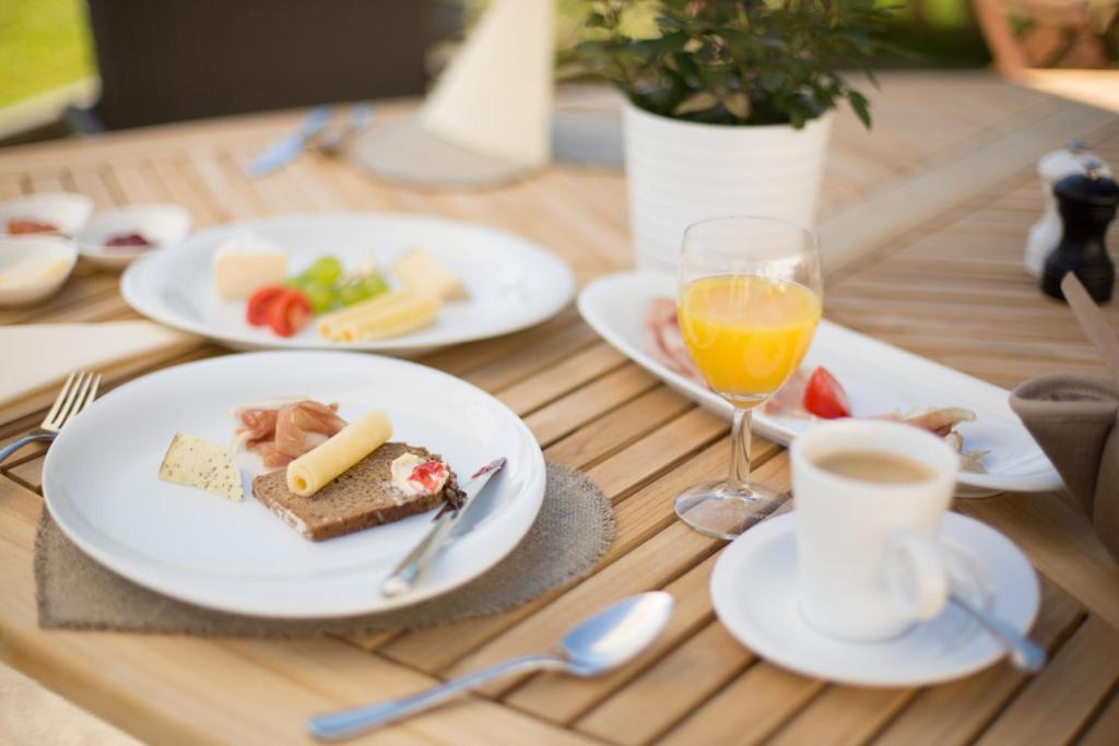 Sonnegg Hotel Zweisimmen Ngoại thất bức ảnh