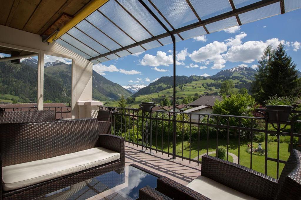 Sonnegg Hotel Zweisimmen Ngoại thất bức ảnh