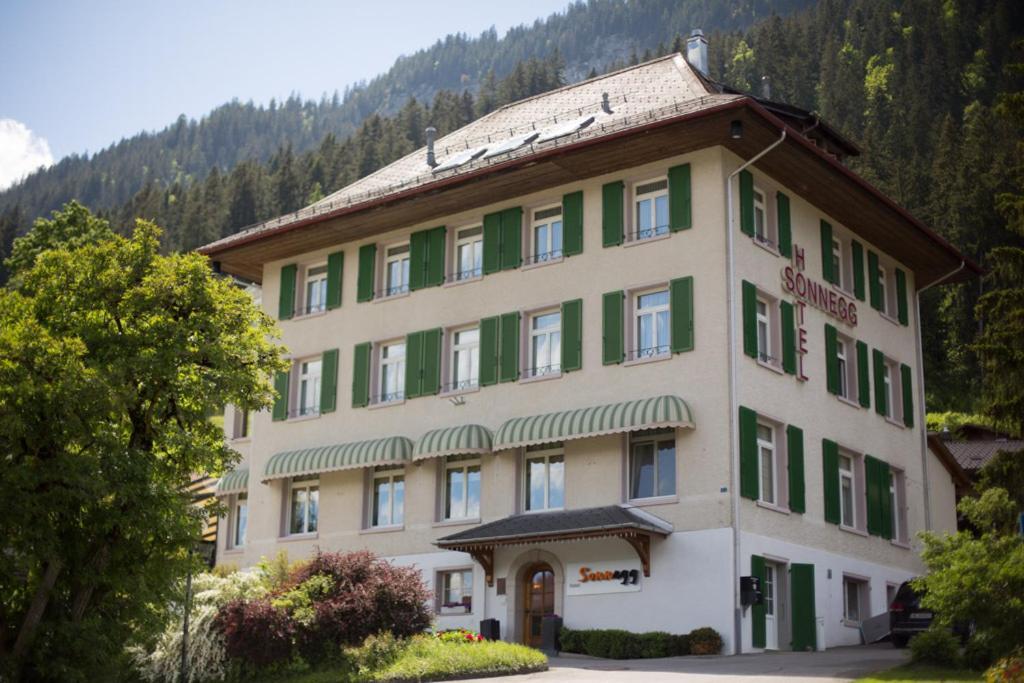 Sonnegg Hotel Zweisimmen Ngoại thất bức ảnh